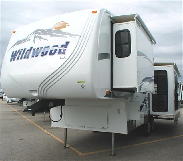 New 2010 Forest River Wildwood La 246RLBS Fifth Wheel For Sale
